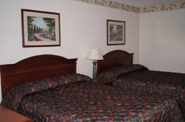 Budget Inn image 11